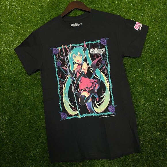 Hatsune Miku, Anime Graphic T-shirt size XS - Picture 3 of 5